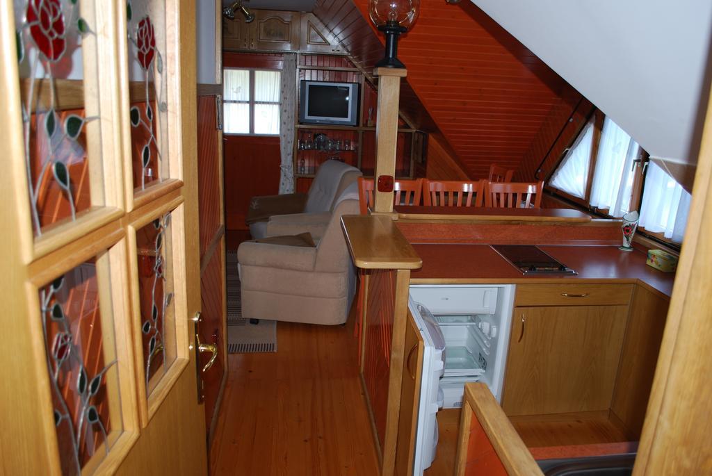 Apartma Mihovc Kamnik Room photo